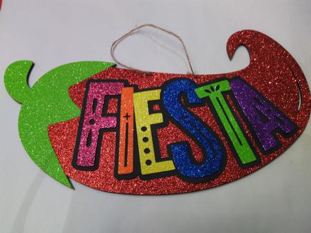 Fiesta Chile Sign Wooden F715